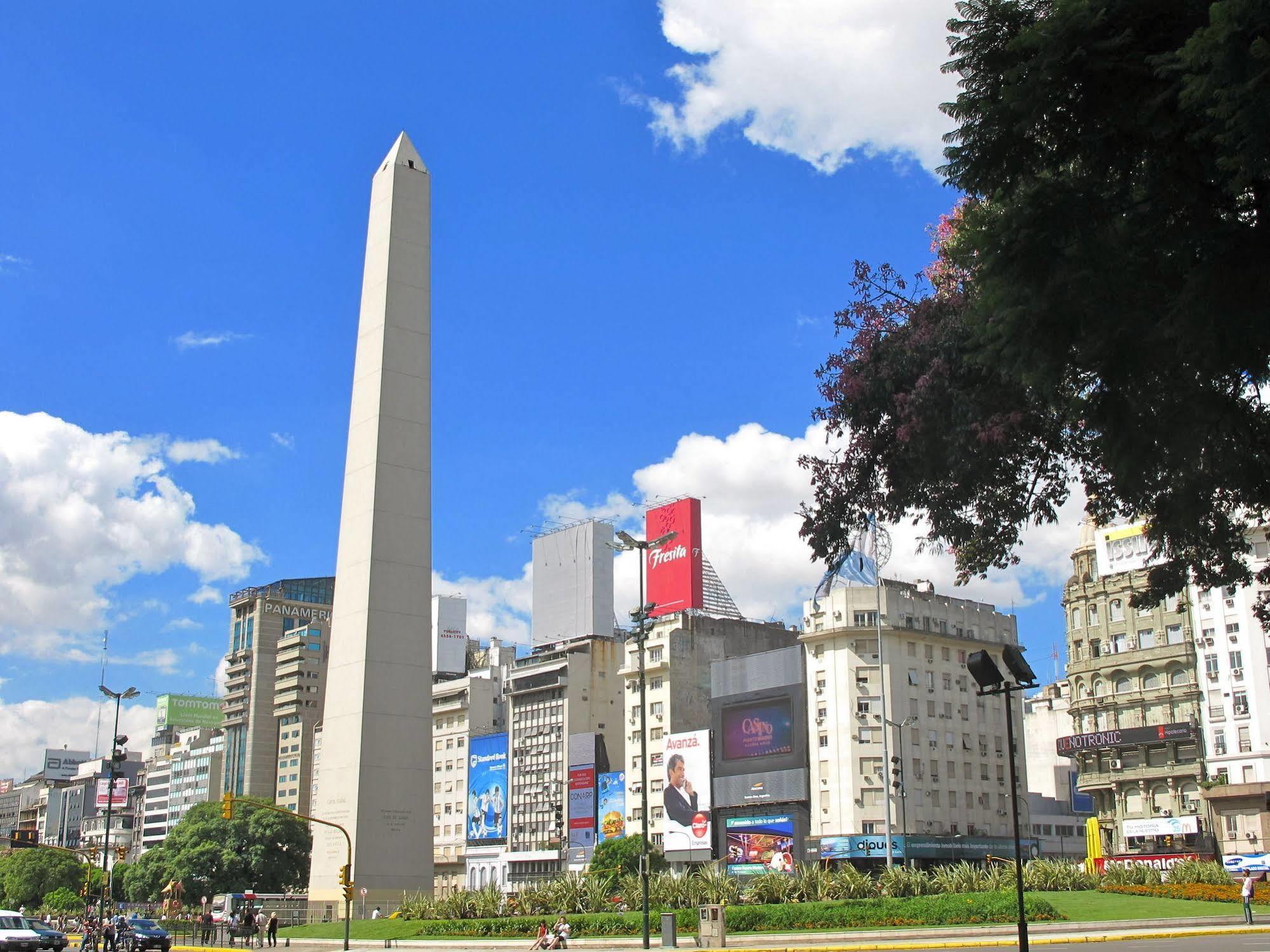 Hotel Avenida Buenos Aires Exterior foto