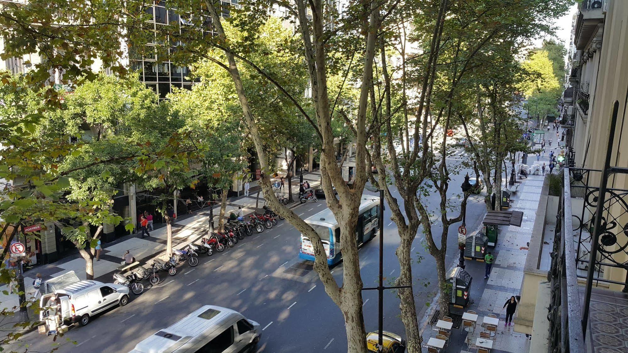 Hotel Avenida Buenos Aires Exterior foto